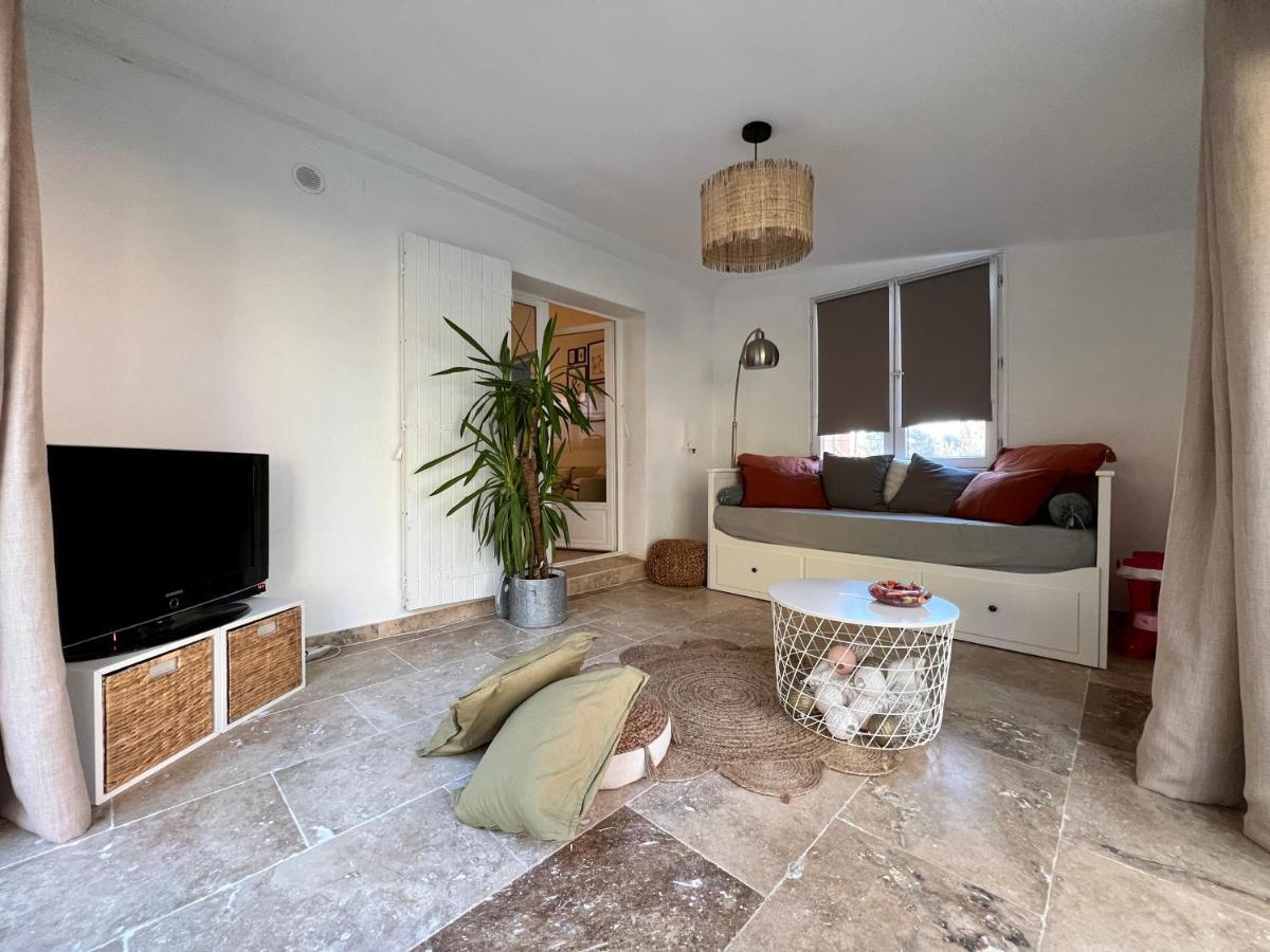 Maison Provencale Au Calme De La Campagne Avec Jacuzzi エクス＝アン＝プロヴァンス エクステリア 写真