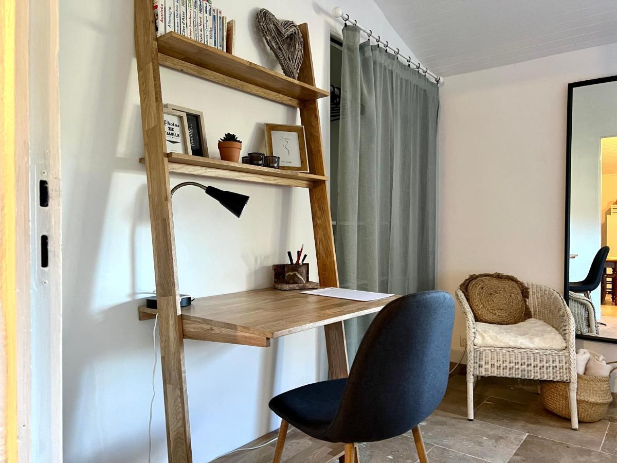 Maison Provencale Au Calme De La Campagne Avec Jacuzzi エクス＝アン＝プロヴァンス エクステリア 写真