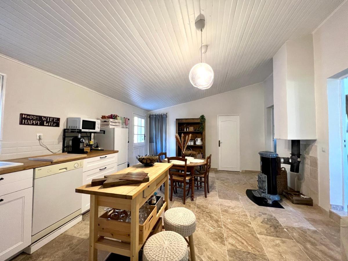 Maison Provencale Au Calme De La Campagne Avec Jacuzzi エクス＝アン＝プロヴァンス エクステリア 写真